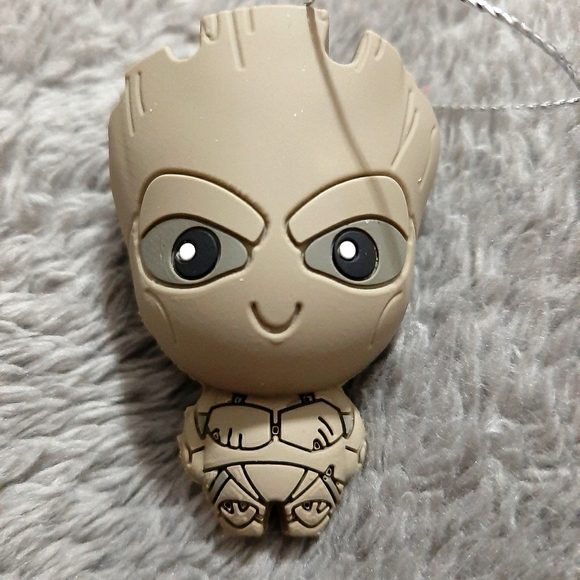 Marvel mystery ornaments by Hallmark - Picture 2 of 11